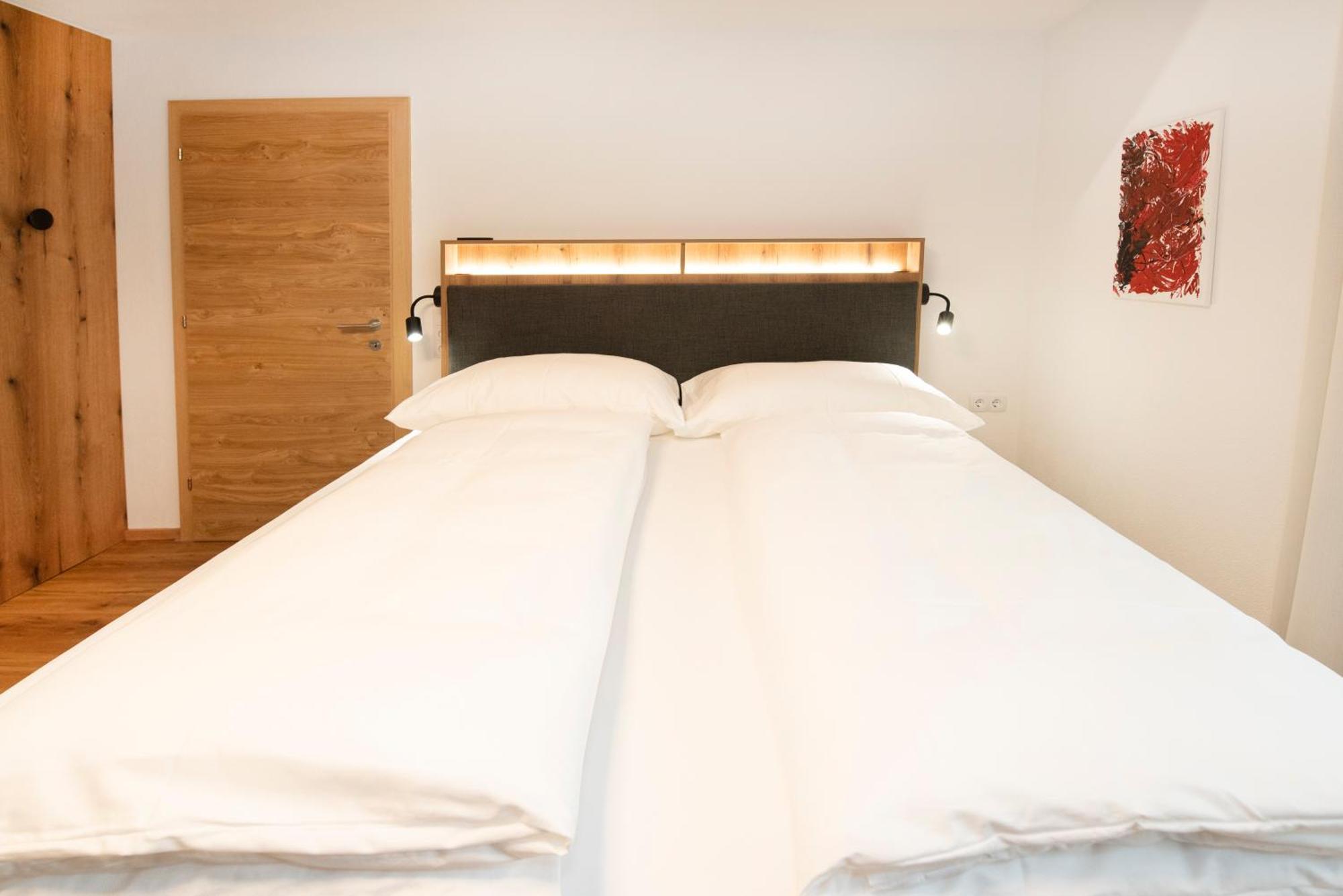 Natural Deluxe Apartments อัลพ์บาค ภายนอก รูปภาพ