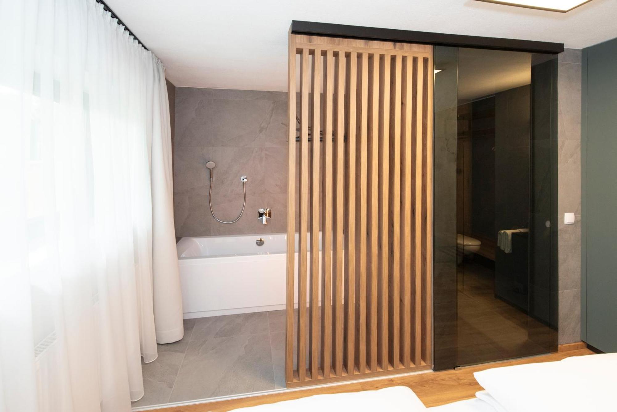 Natural Deluxe Apartments อัลพ์บาค ภายนอก รูปภาพ