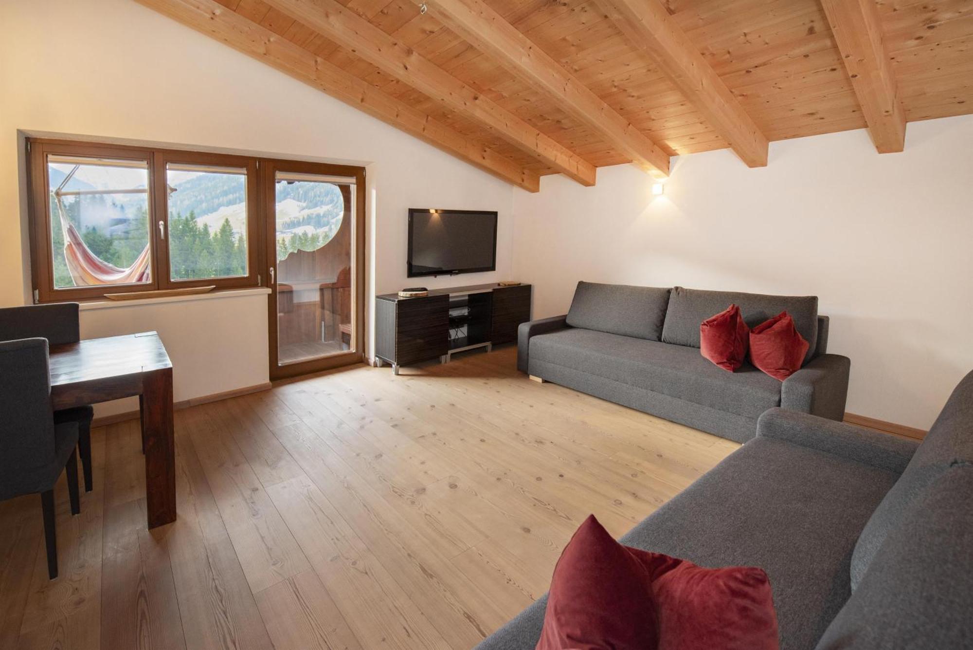 Natural Deluxe Apartments อัลพ์บาค ภายนอก รูปภาพ